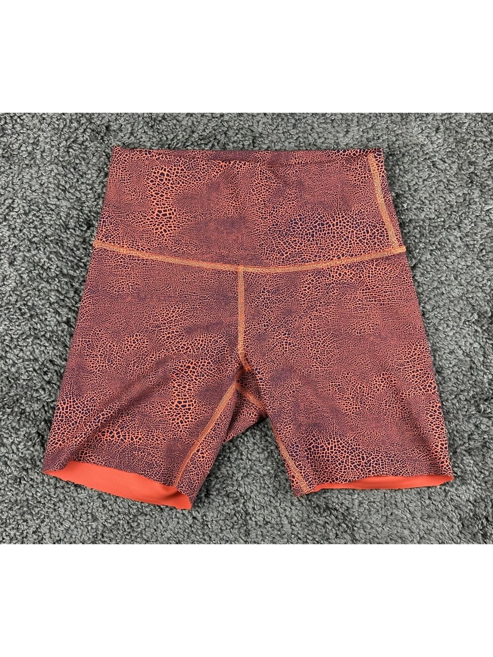 Lululemon Womens 6 Orange Crackle Fast and Free High-Rise Shorts